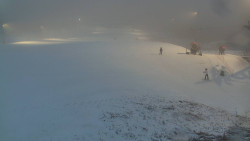 Horní část sjezdovky skiareálu Hlubočky