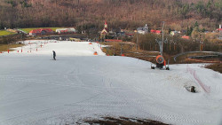 Horní část sjezdovky skiareálu Hlubočky