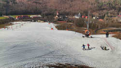 Horní část sjezdovky skiareálu Hlubočky