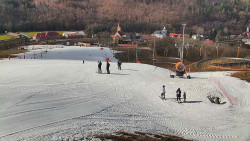 Horní část sjezdovky skiareálu Hlubočky