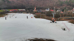 Horní část sjezdovky skiareálu Hlubočky
