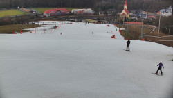 Horní část sjezdovky skiareálu Hlubočky