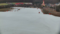 Horní část sjezdovky skiareálu Hlubočky