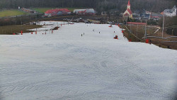 Horní část sjezdovky skiareálu Hlubočky