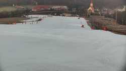 Horní část sjezdovky skiareálu Hlubočky