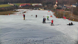 Horní část sjezdovky skiareálu Hlubočky