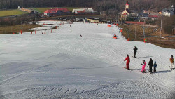 Horní část sjezdovky skiareálu Hlubočky