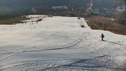 Horní část sjezdovky skiareálu Hlubočky