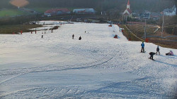 Horní část sjezdovky skiareálu Hlubočky