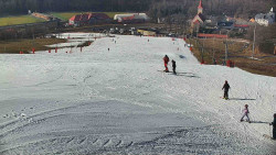 Horní část sjezdovky skiareálu Hlubočky