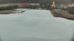 Horní část sjezdovky skiareálu Hlubočky