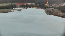 Horní část sjezdovky skiareálu Hlubočky