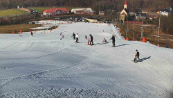 Horní část sjezdovky skiareálu Hlubočky