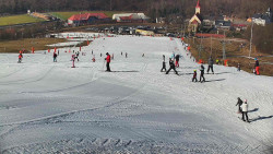 Horní část sjezdovky skiareálu Hlubočky