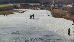 Horní část sjezdovky skiareálu Hlubočky