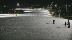 Horní část sjezdovky skiareálu Hlubočky