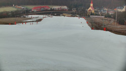 Horní část sjezdovky skiareálu Hlubočky