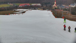 Horní část sjezdovky skiareálu Hlubočky