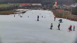 Horní část sjezdovky skiareálu Hlubočky