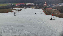 Horní část sjezdovky skiareálu Hlubočky