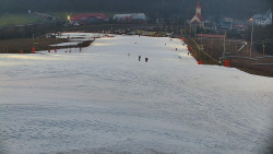 Horní část sjezdovky skiareálu Hlubočky