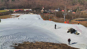 Skiareál Hlubočky - Horní část sjezdovky skiareálu Hlubočky - 2.3.2026 v 11:10 Skiareál Hlubočky - Horní část sjezdovky skiareálu Hlubočky - 2.3.2026 v 11:10