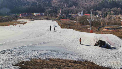 Horní část sjezdovky skiareálu Hlubočky
