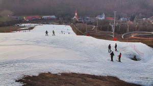 Skiareál Hlubočky - Horní část sjezdovky skiareálu Hlubočky - 2.3.2026 v 17:40 Skiareál Hlubočky - Horní část sjezdovky skiareálu Hlubočky - 2.3.2026 v 17:40