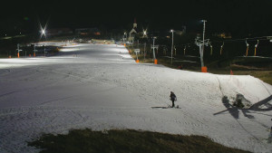 Skiareál Hlubočky - Horní část sjezdovky skiareálu Hlubočky - 2.3.2026 v 18:20 Skiareál Hlubočky - Horní část sjezdovky skiareálu Hlubočky - 2.3.2026 v 18:20