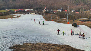 Skiareál Hlubočky - Horní část sjezdovky skiareálu Hlubočky - 3.3.2026 v 11:20 Skiareál Hlubočky - Horní část sjezdovky skiareálu Hlubočky - 3.3.2026 v 11:20
