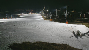 Skiareál Hlubočky - Horní část sjezdovky skiareálu Hlubočky - 3.3.2026 v 19:20 Skiareál Hlubočky - Horní část sjezdovky skiareálu Hlubočky - 3.3.2026 v 19:20