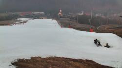 Horní část sjezdovky skiareálu Hlubočky