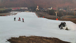 Horní část sjezdovky skiareálu Hlubočky