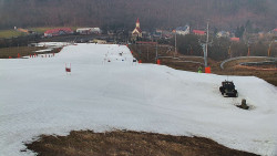 Horní část sjezdovky skiareálu Hlubočky