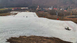 Horní část sjezdovky skiareálu Hlubočky