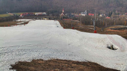 Horní část sjezdovky skiareálu Hlubočky