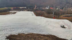 Horní část sjezdovky skiareálu Hlubočky