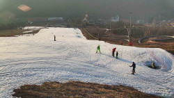 Horní část sjezdovky skiareálu Hlubočky