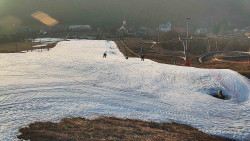 Horní část sjezdovky skiareálu Hlubočky