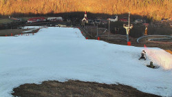 Horní část sjezdovky skiareálu Hlubočky