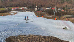 Horní část sjezdovky skiareálu Hlubočky
