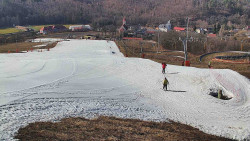 Horní část sjezdovky skiareálu Hlubočky