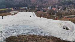Horní část sjezdovky skiareálu Hlubočky