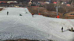 Horní část sjezdovky skiareálu Hlubočky