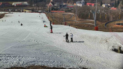 Horní část sjezdovky skiareálu Hlubočky