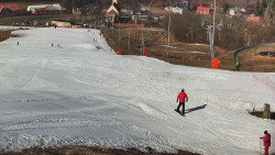 Horní část sjezdovky skiareálu Hlubočky