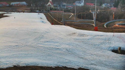 Horní část sjezdovky skiareálu Hlubočky