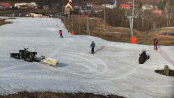Horní část sjezdovky skiareálu Hlubočky