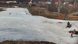 Horní část sjezdovky skiareálu Hlubočky