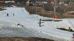 Horní část sjezdovky skiareálu Hlubočky